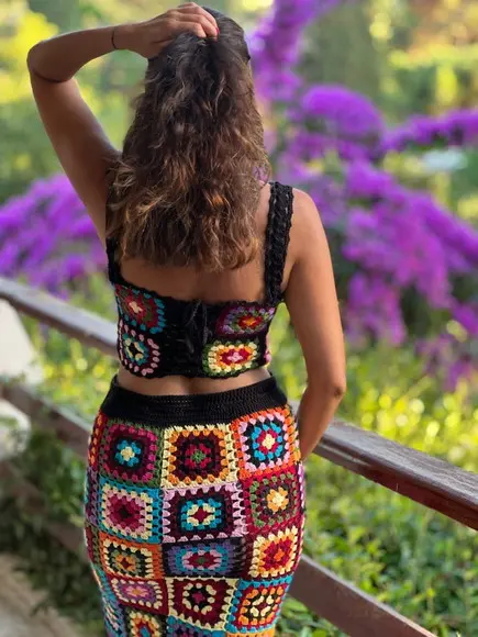 Conjunto Top e Saia em Crochê