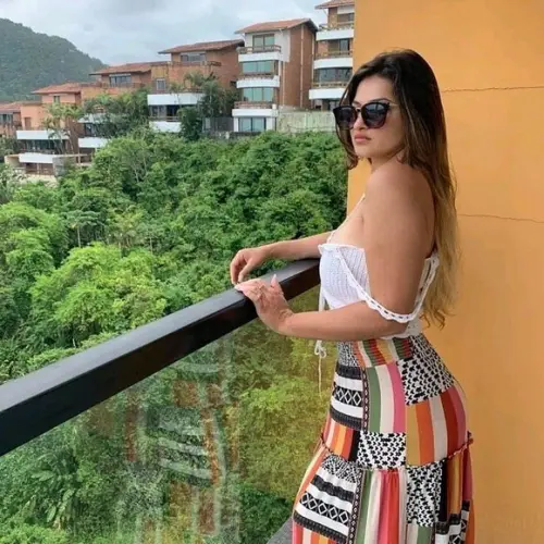 Cropped de crochê Liz