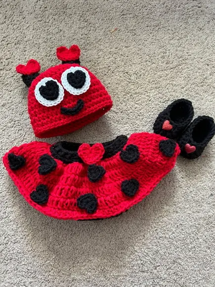 Fantasia Bug do Amor em Crochê