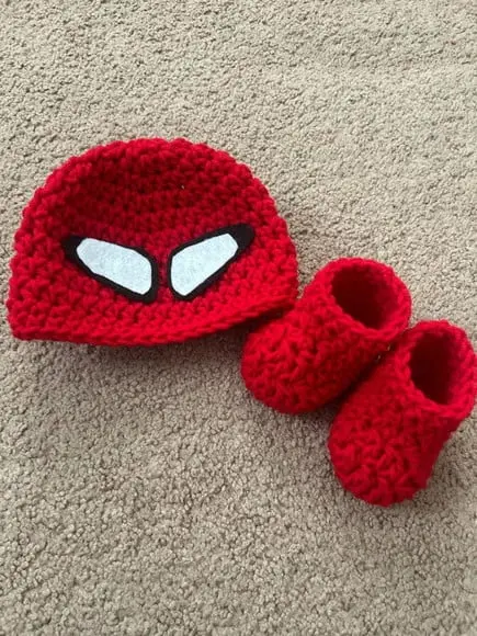 Fantasia Homem Aranha em Crochê