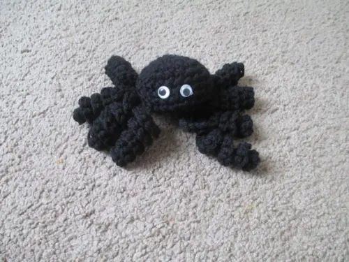 Fantasia Homem Aranha em Crochê
