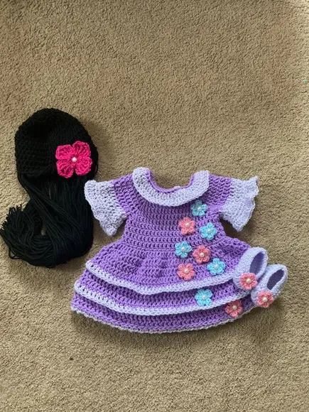 Fantasia Isabela Madrigal em Crochê