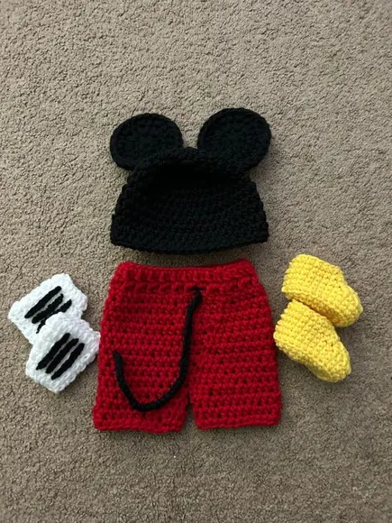 Fantasia Mickey em Crochê