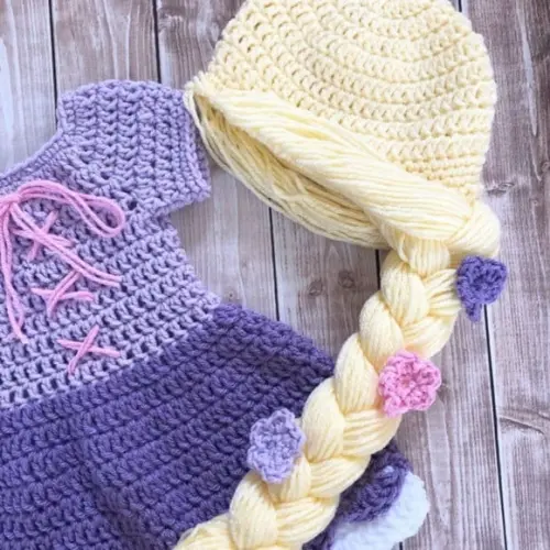 Fantasia Rapunzel em Crochê