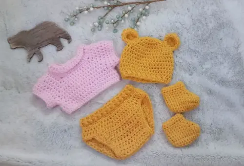 Fantasia Urso Pooh Menina em Crochê