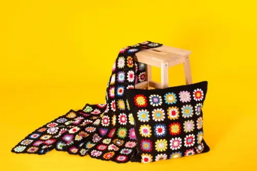 Manta + Capa Almofada de Crochê