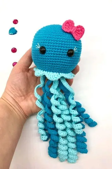Polvo de crochê amigurumi