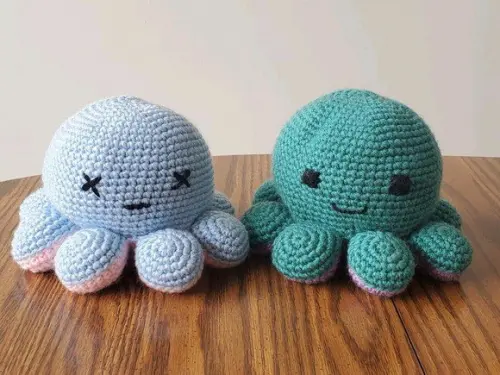 Polvo de crochê amigurumi