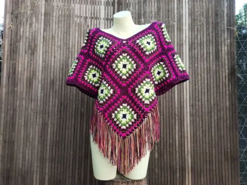 Poncho De Crochê