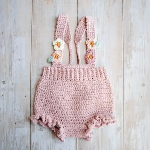 Short em Crochê para Bebê