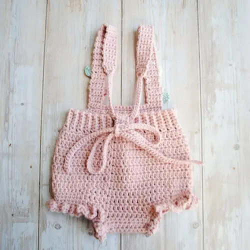 Short em Crochê para Bebê