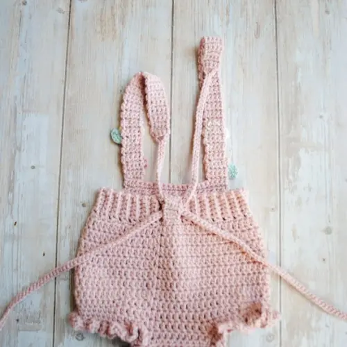 Short em Crochê para Bebê