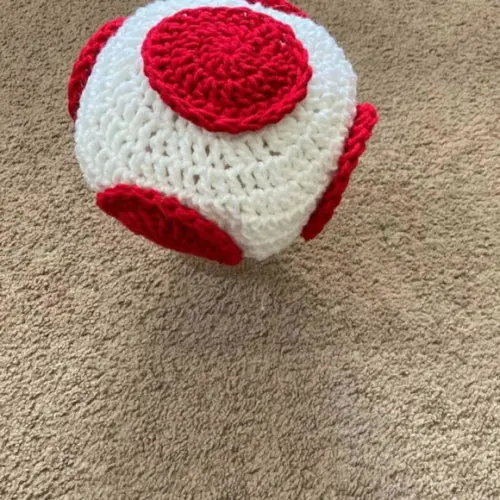 Touca Toad em Crochê