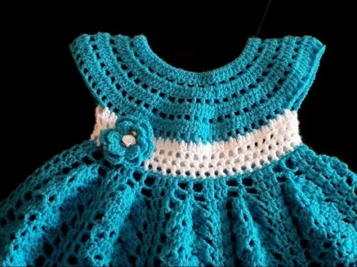 Vestido de crochê bebê