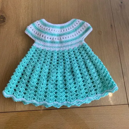 Vestido de Crochê Bebê