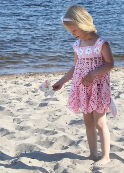 Vestido de crochê infantil