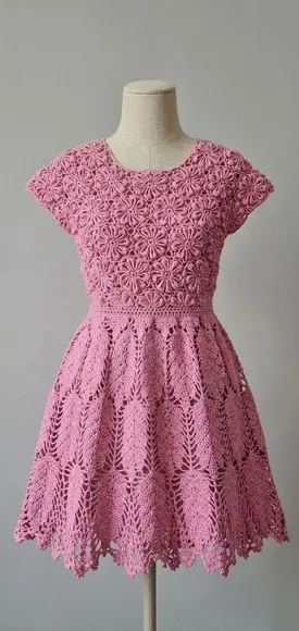 Vestido Infantil de Crochê