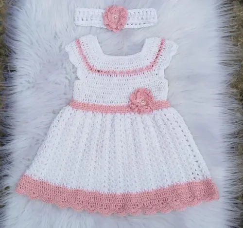 Vestido para Bebê em Crochê