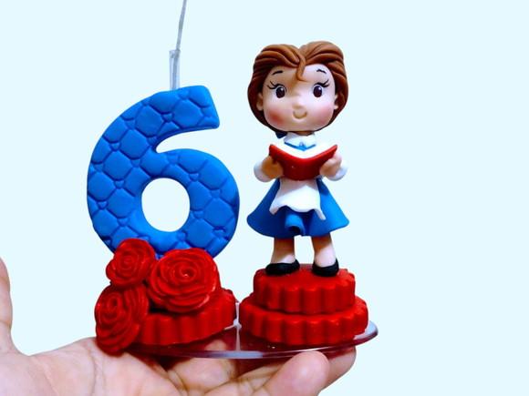 Vela de Biscuit Princesa Bela Camponesa