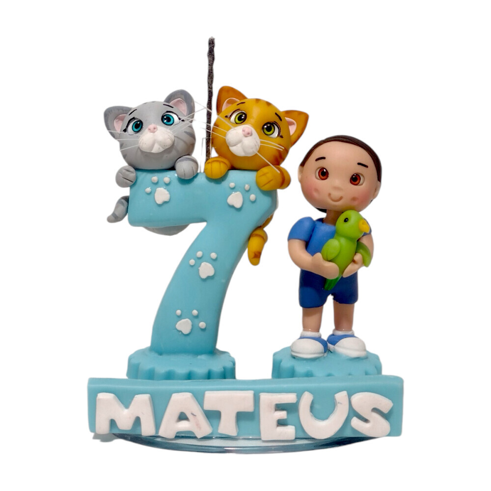 Vela de Aniversário Personalizada de Biscuit com Pets