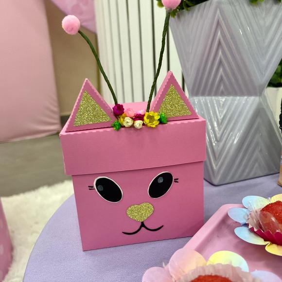 Caixa Cubo Personalizada no Tema Gatos da Gabby!