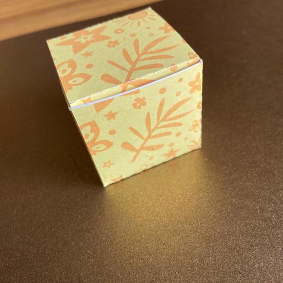 Caixa Cubo Personalizada para Decoração de Mesa Tema Encanto