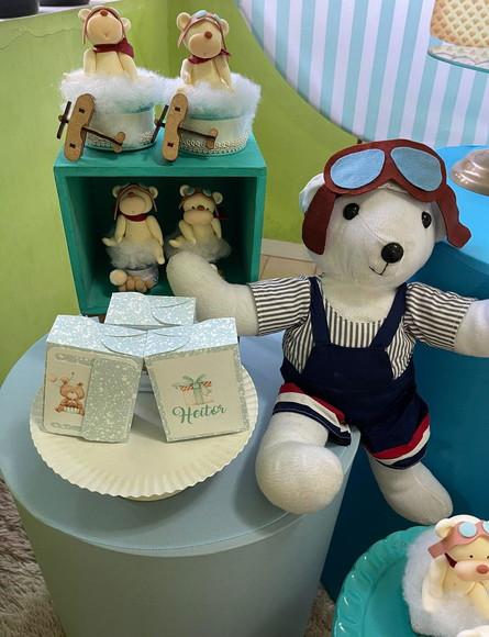 Caixa Cubo Personalizada no tema Urso Baloeiro!
