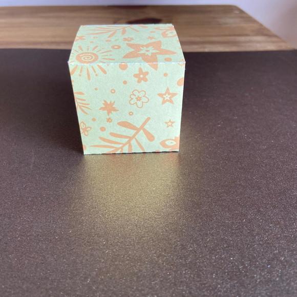 Caixa Cubo Personalizada para Decoração de Mesa Tema Encanto