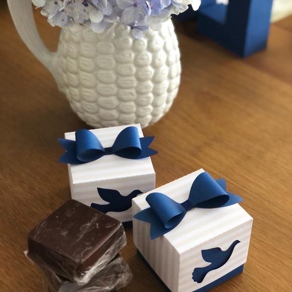 Caixa Cubo Personalizada para decoração no tema Batizado