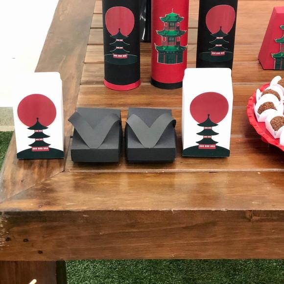 Caixa Kitkat Personalizada no Tema Chinelo Japonês!