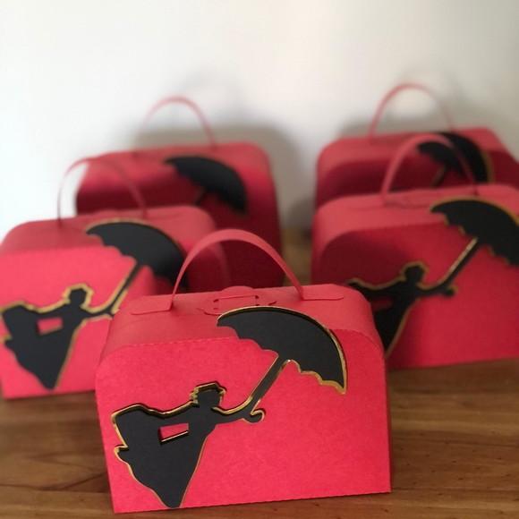 Caixa Lembrancinha Maleta Personalizada no tema Mary Poppins