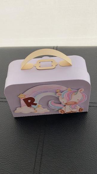Caixa Lembrancinha Maleta Personalizada no tema Unicórnio