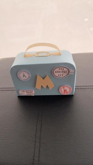 Caixa Lembrancinha Maleta Personalizada no tema Viagem.
