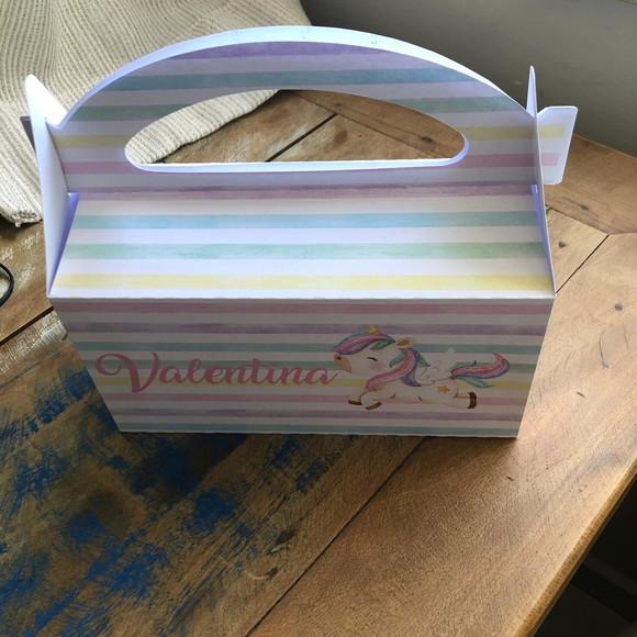 Caixa Maleta Personalizada no tema Unicórnio!!!