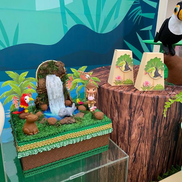 Caixa Sino Personalizada no Tema Animais Amazônia!
