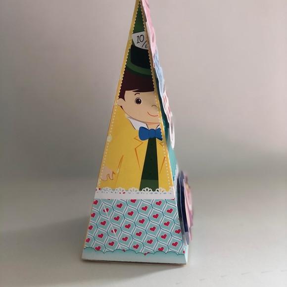 Caixas Cone Personalizada Alice No País das Maravilhas!
