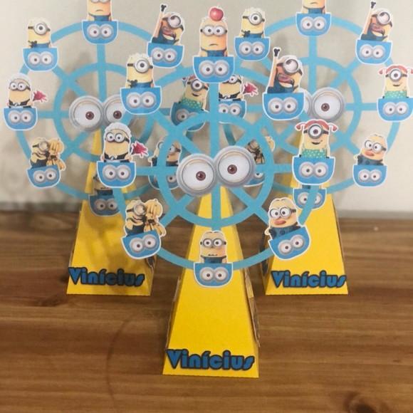 Caixas Cone Roda Gigante Personalizada no tema Minions!