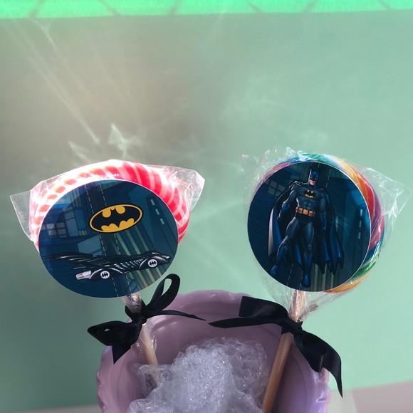 Kit 10 Adesivos para Pirulitos Personalizado no tema Batman