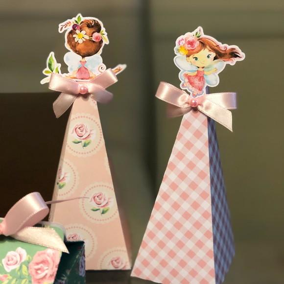 Kit 5 Caixas Cone Personalizada no no tema Jardim das Fadas!