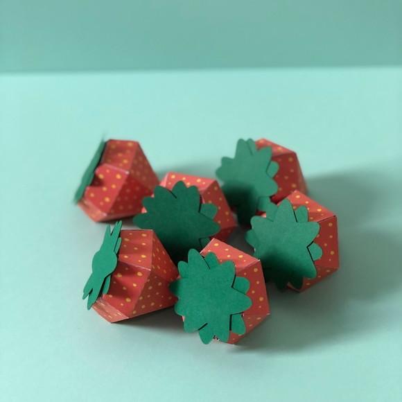 Morangos 3D Kit com 6 unidades!