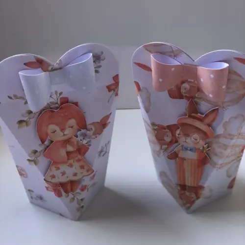 Caixa Coração Personalizada no tema Páscoa!