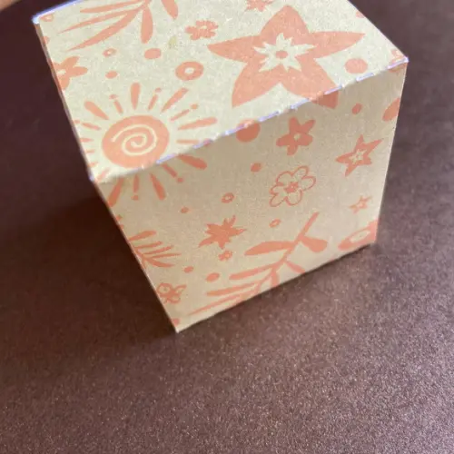 Caixa Cubo Personalizada para Decoração de Mesa Tema Encanto