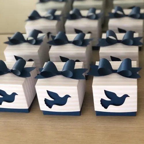 Caixa Cubo Personalizada para decoração no tema Batizado