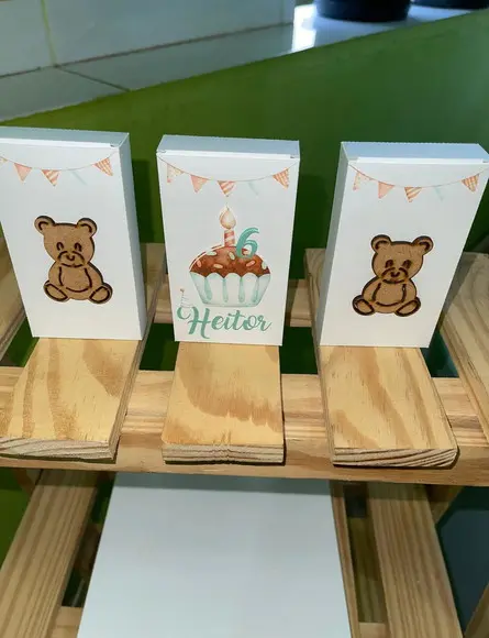 Caixa KitKat Personalizada no tema Urso Baloeiro