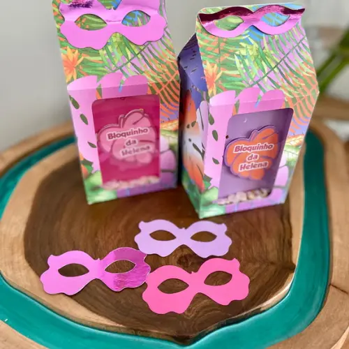 Caixa Milk com Shaker no Tema Carnaval Tropical!