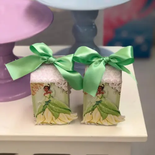 Caixa Milk Personalizada No Tema A Princesa E O Sapo!