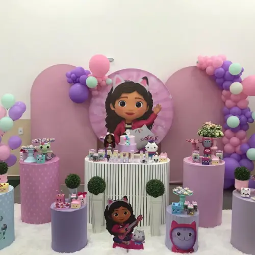 Caixa Milk Personalizada no Tema Casa Mágica da Gabby!!