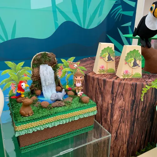 Caixa Sino Personalizada no Tema Animais Amazônia!