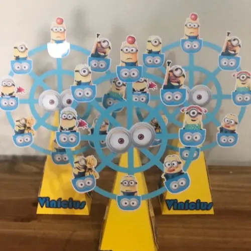 Caixas Cone Roda Gigante Personalizada no tema Minions!