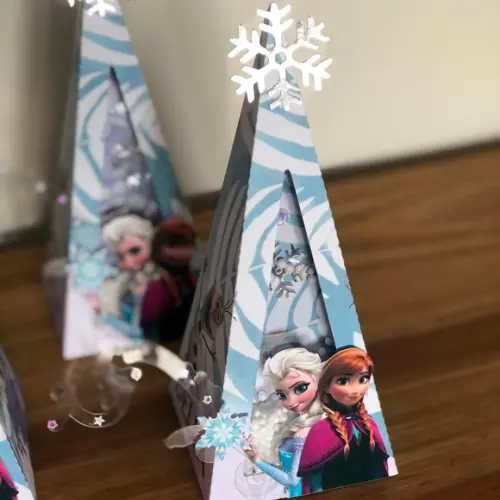 Caixas Cone Shaker Personalizada No tema Frozen